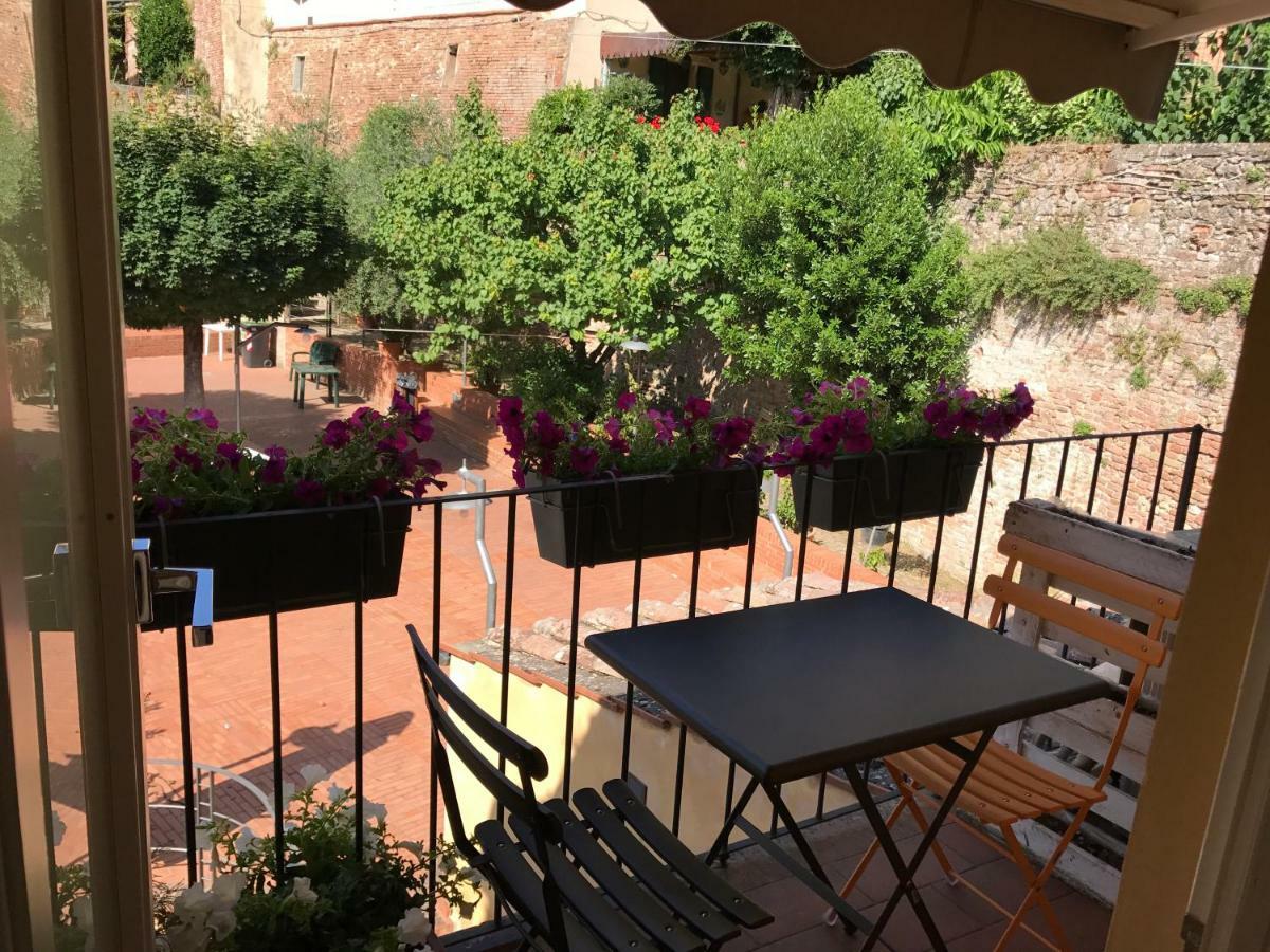 Fonte Gaia Experience Bed & Breakfast Siena Dış mekan fotoğraf